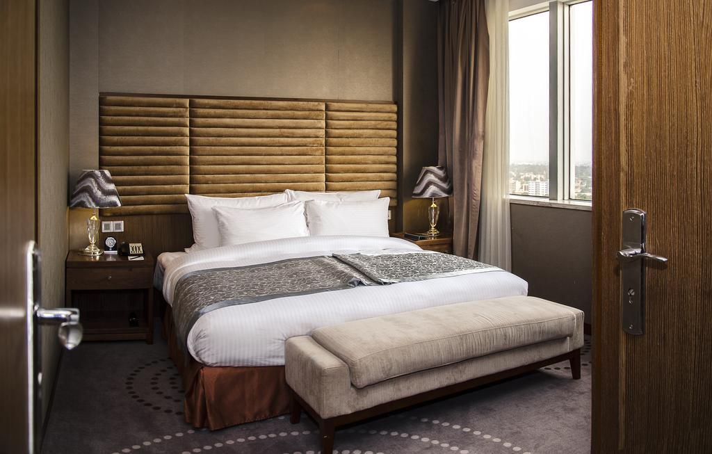 Fleuve Congo Hotel By Blazon Hotels كينشاسا المظهر الخارجي الصورة